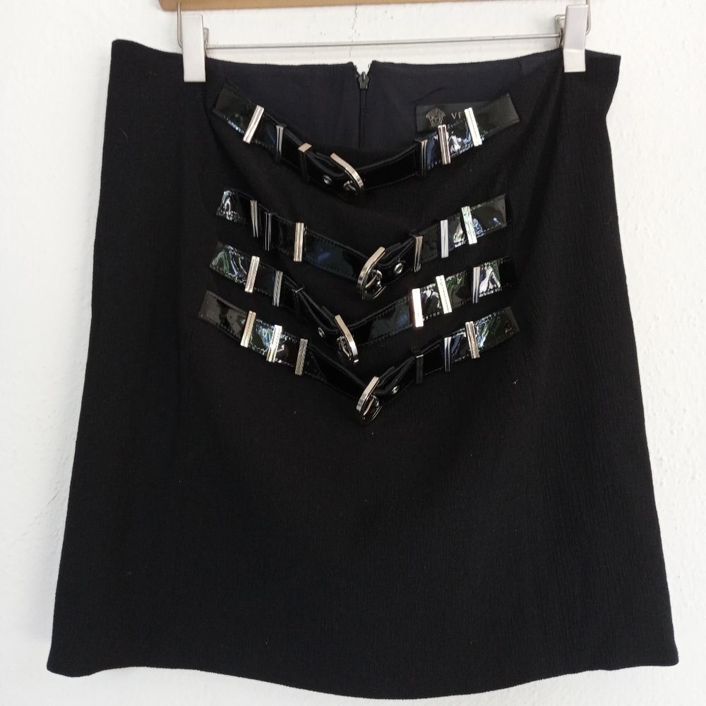 Versace belts miniskirt - Picture 1 of 8